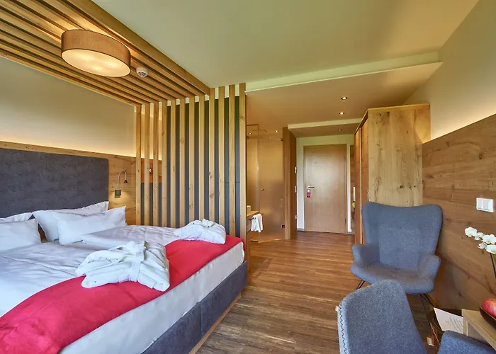 호텔 Wellnesshotel Zum Koch Ortenburg