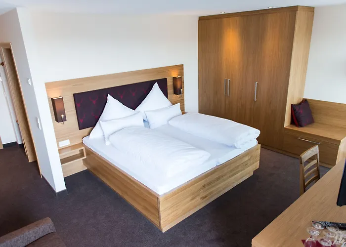 호텔 Wellnesshotel Zum Koch Ortenburg