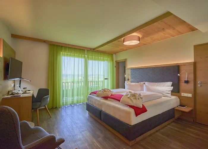 호텔 Wellnesshotel Zum Koch 4*