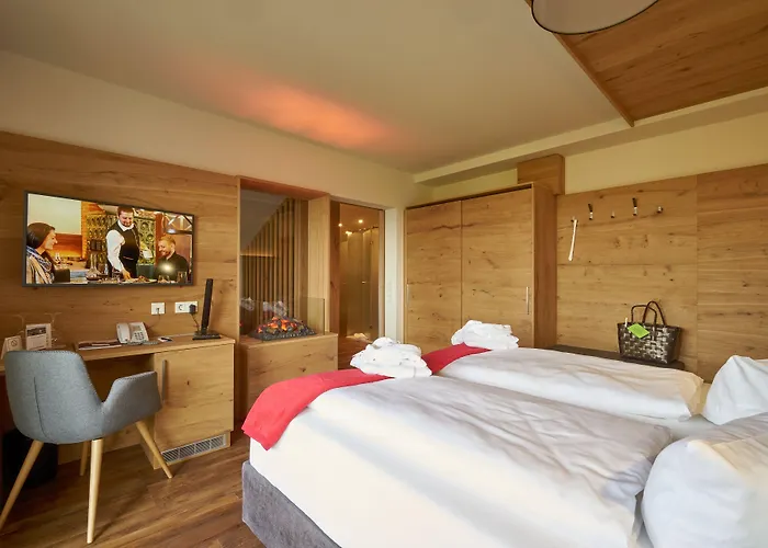 호텔 Wellnesshotel Zum Koch 4*