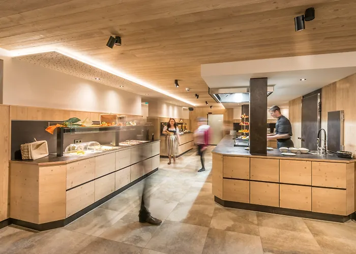 Wellnesshotel Zum Koch 호텔 4*