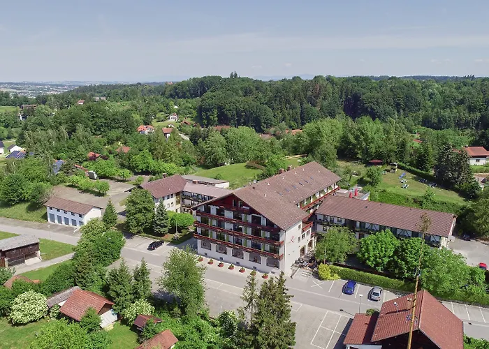 Wellnesshotel Zum Koch 호텔