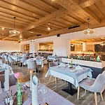 Szálloda Wellnesshotel Zum Koch 4*